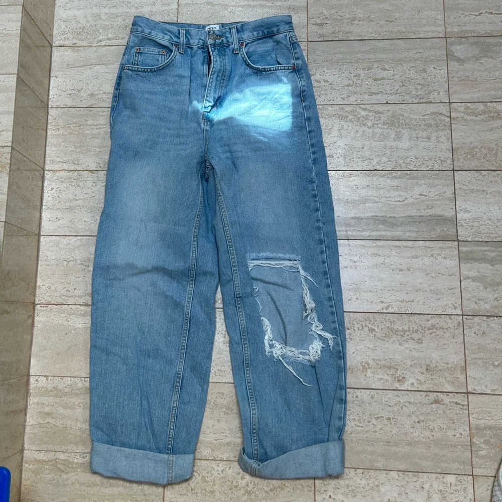 Light Blue Women's Distressed Straight-Leg Jeans - Picture 2 of 3